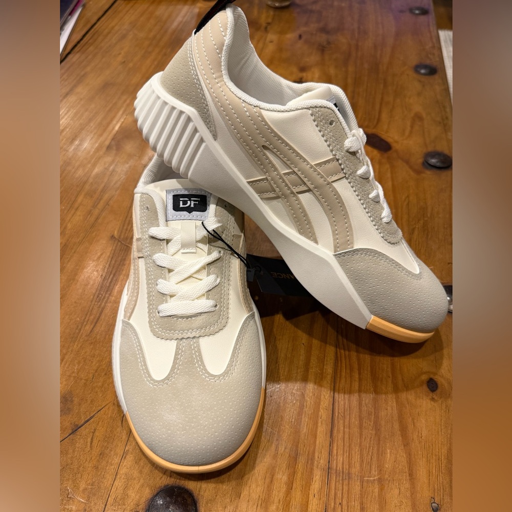 DeFlorance Italy "DF Cloudea" Women's Orthopedic Precision Sneakers 8.5